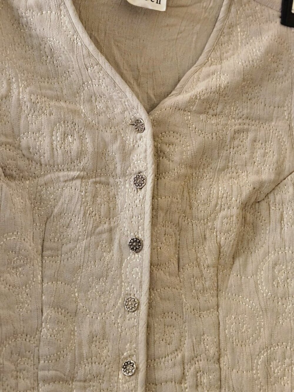 Maren Vintage Boho Embroidered creme button up Y2K Retro Vest XS/S 16 Inch Bust - Picture 4 of 10